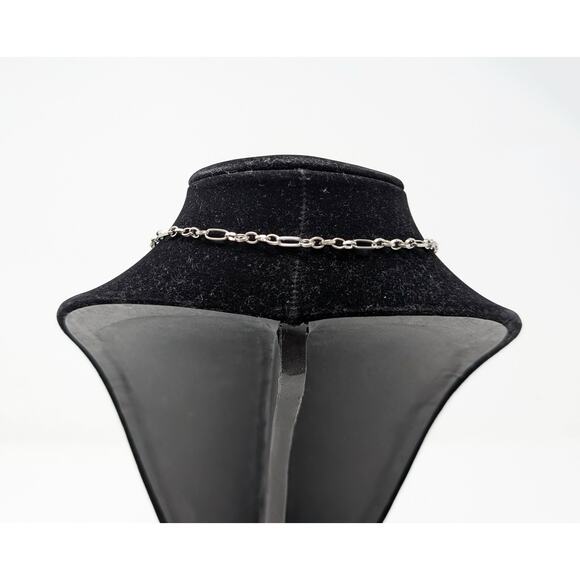 Silver Tone Necklace Link Chain Square Textured Geometric Pendant - Picture 5 of 5